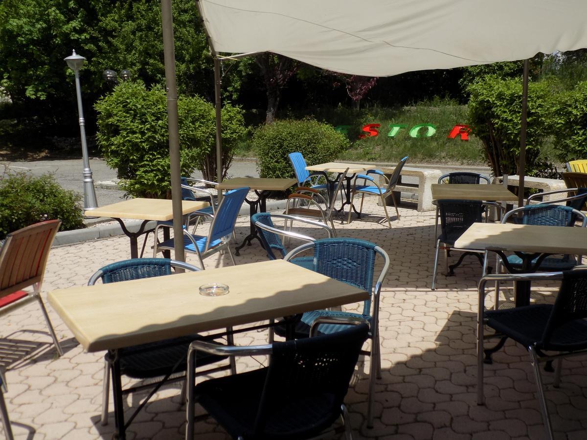 Nestor Hotel Gap Et Restaurant Exterior photo